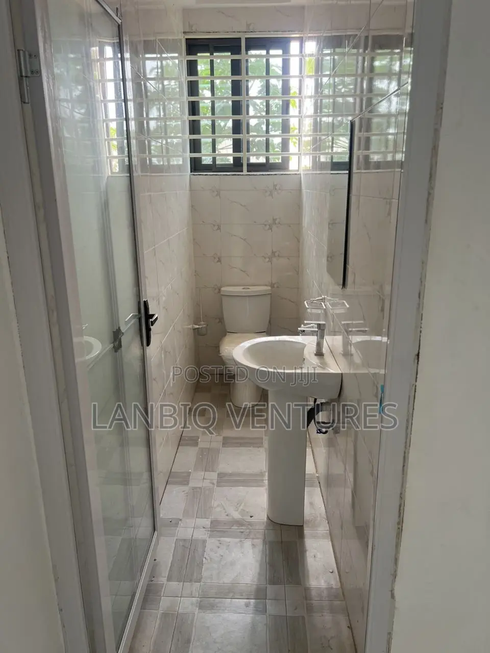3bdrm House in Ashomang Estate for sale
