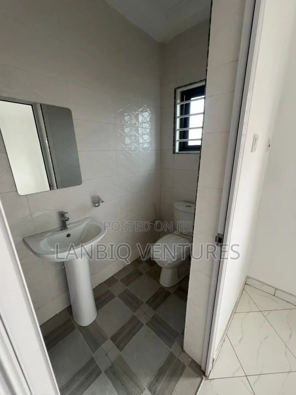 3bdrm House in Ashomang Estate for sale