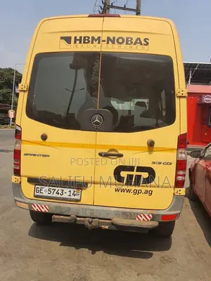 Mercedes-Benz Sprinter 2014 Yellow