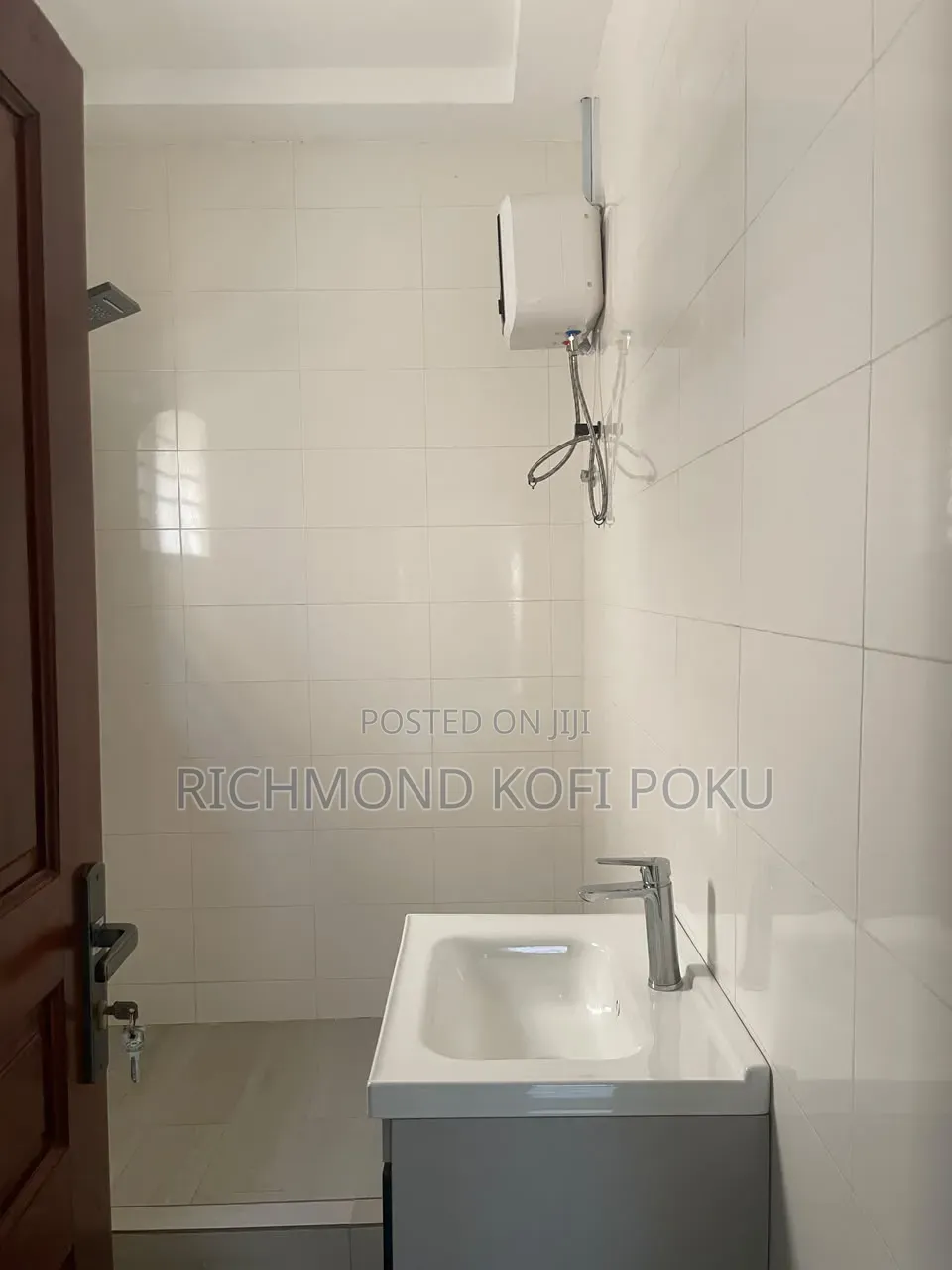 4bdrm House in Kofi'S Realty, Baatsona Total for rent