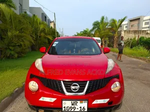 Nissan Juke 2011 Red
