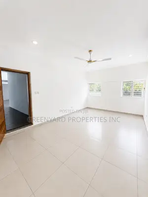 6 Rooms Office Space for Lease