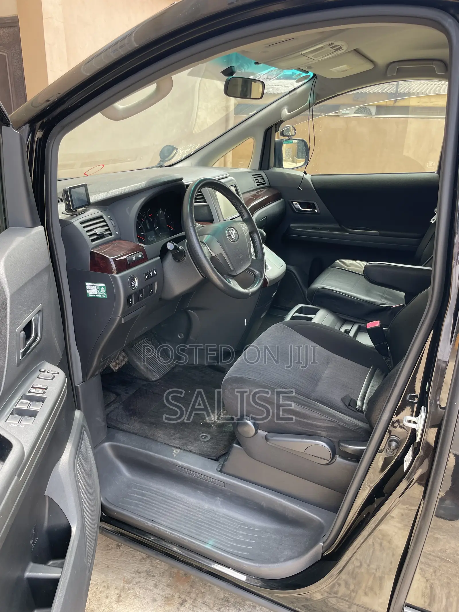 Toyota Vellfire 2013 Black