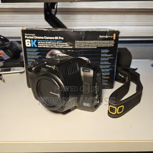 Blackmagic Pocket Pro With 4 Np-F960/Np970 8800mah Battery
