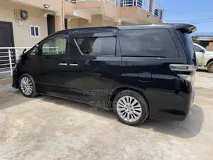 Toyota Vellfire 2013 Black