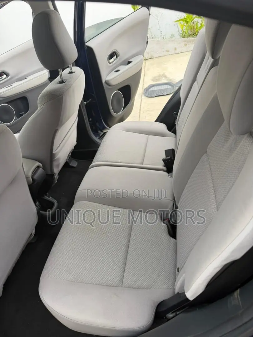 Honda HR-V 4dr SUV (1.5L 4cyl CVT) 2016 Blue