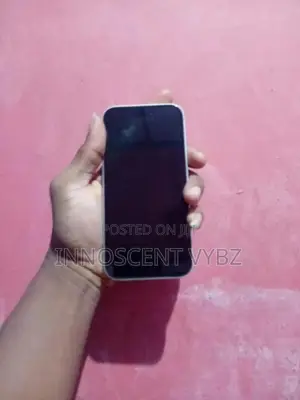 Apple iPhone 16 128 GB White