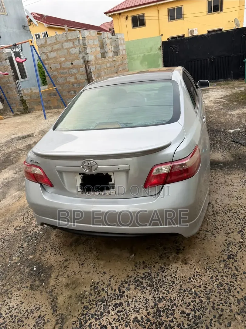 Toyota Camry 2008 Silver