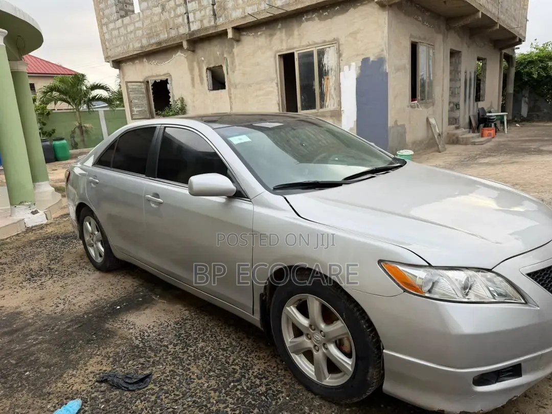 Toyota Camry 2008 Silver