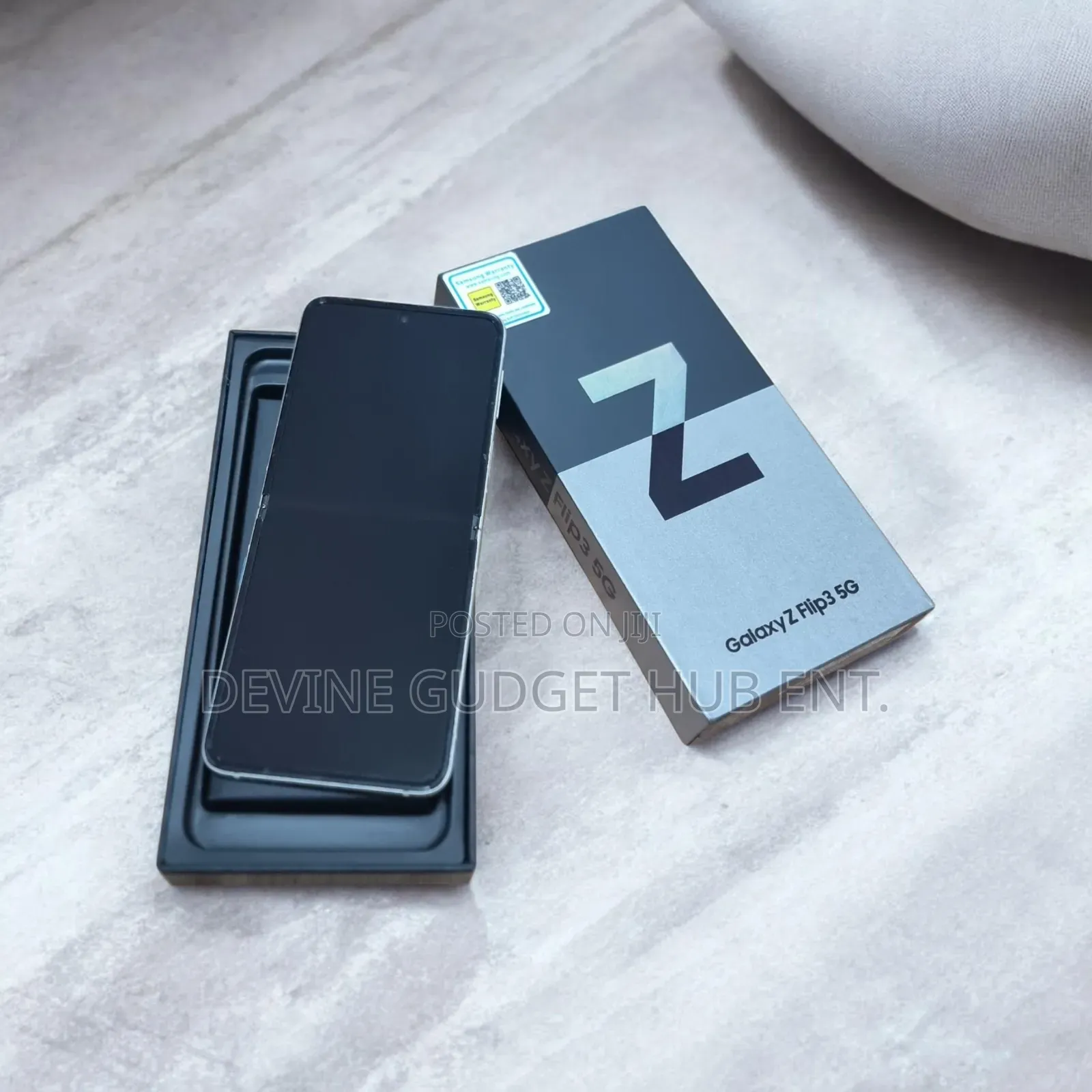 New Samsung Galaxy Z Flip 3 256 GB Gray