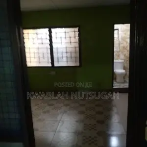 1bdrm Room & Parlour in Buade for rent