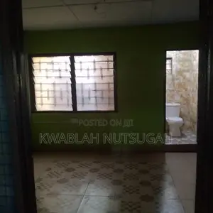 1bdrm Room & Parlour in Buade for rent