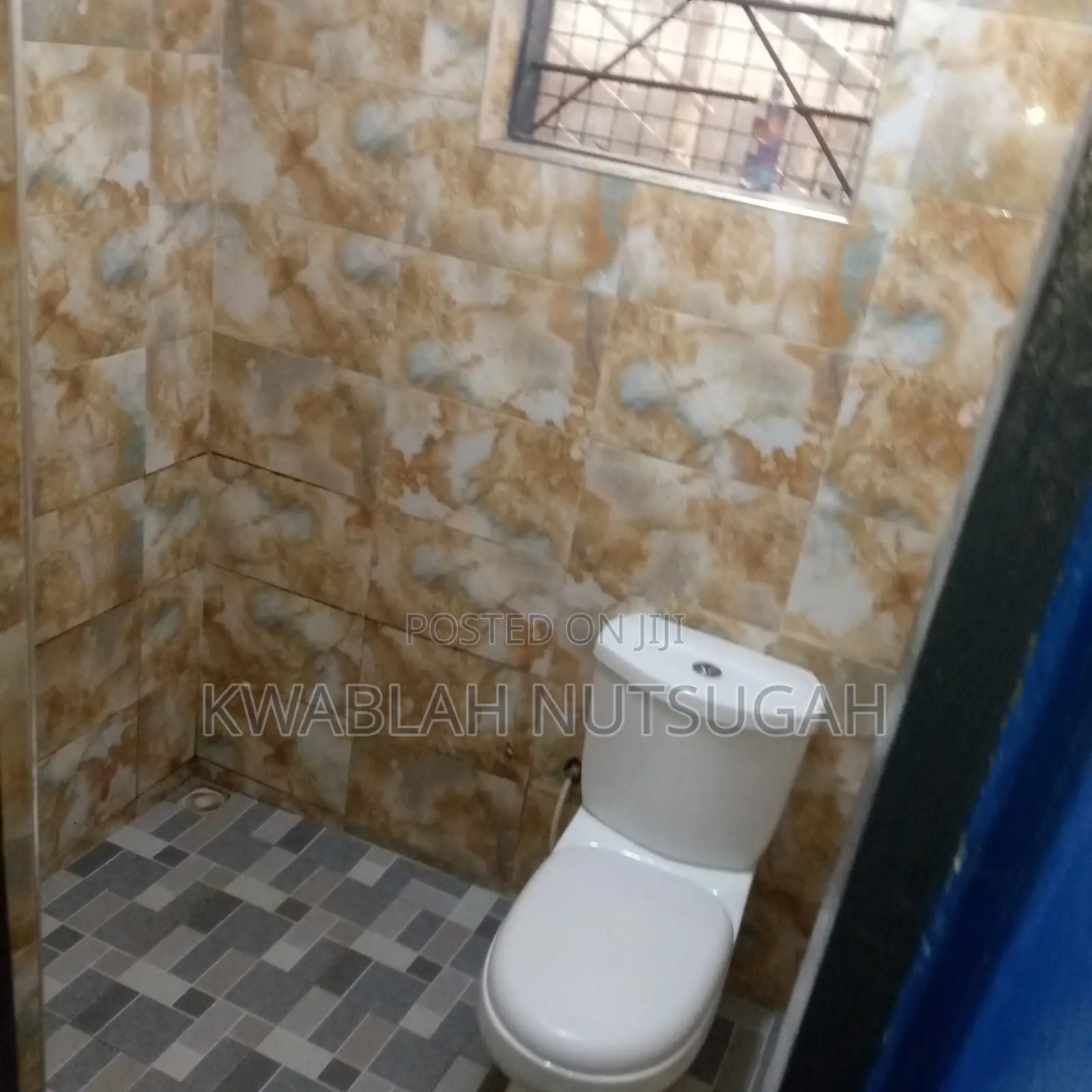 1bdrm Room & Parlour in Buade for rent