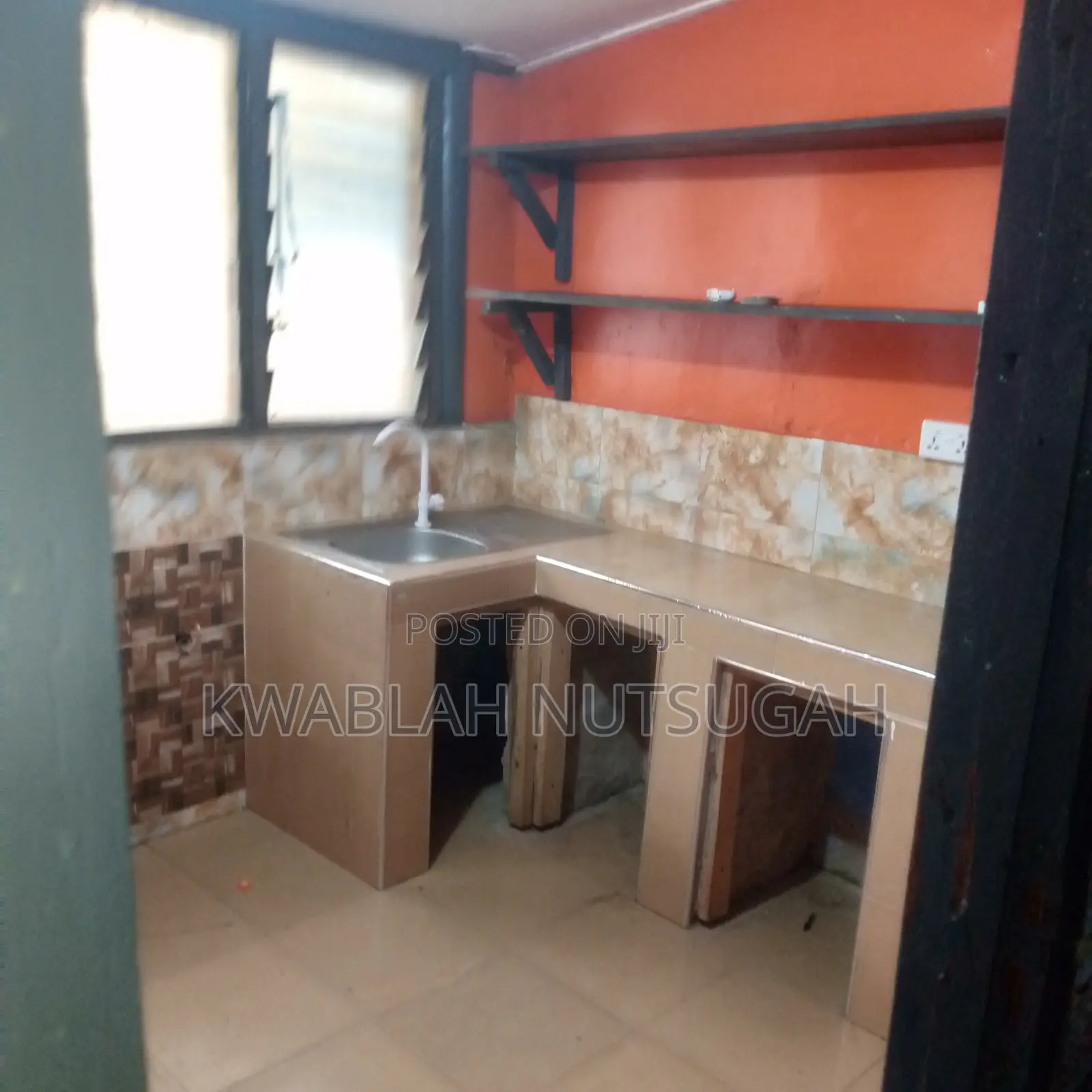 1bdrm Room & Parlour in Buade for rent