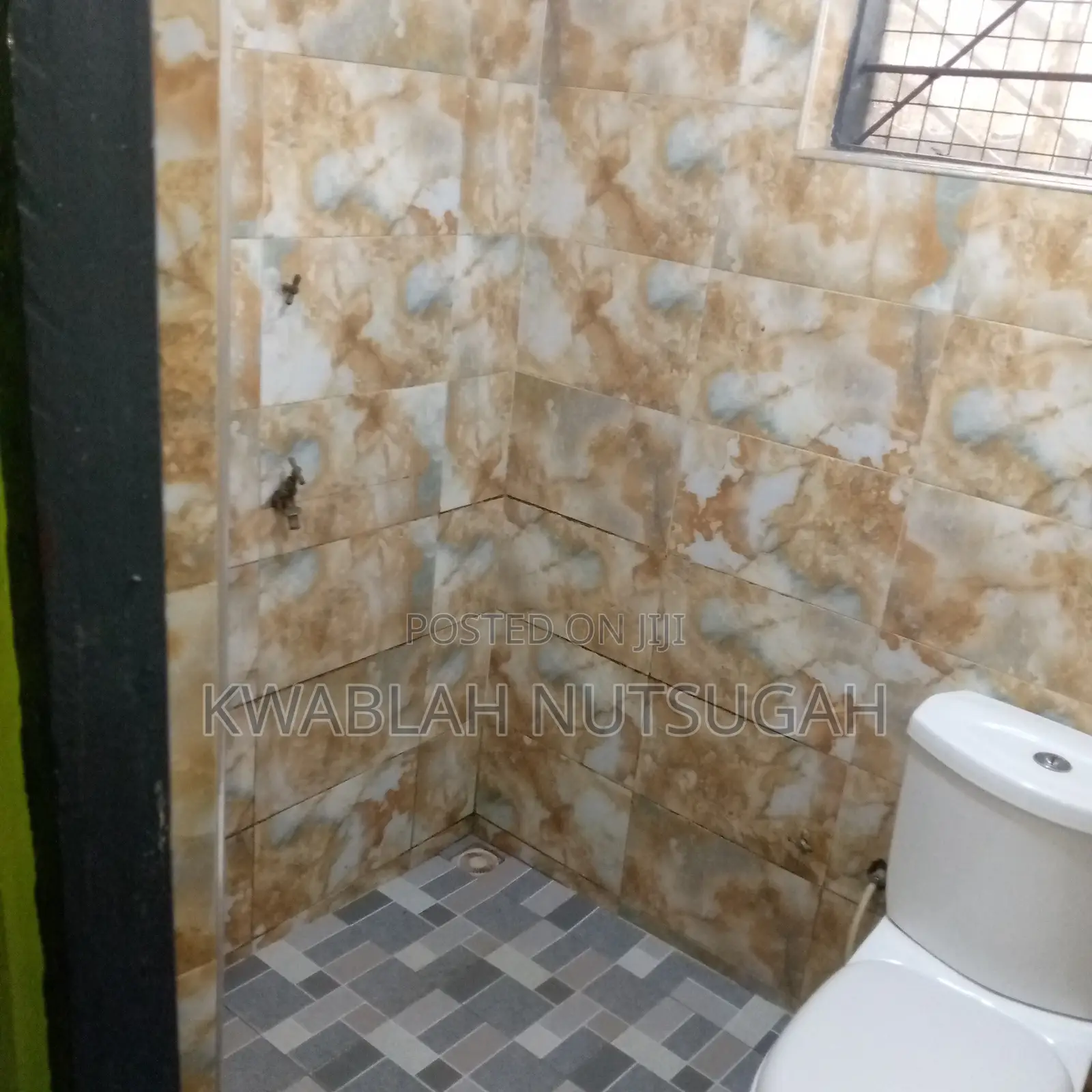 1bdrm Room & Parlour in Buade for rent