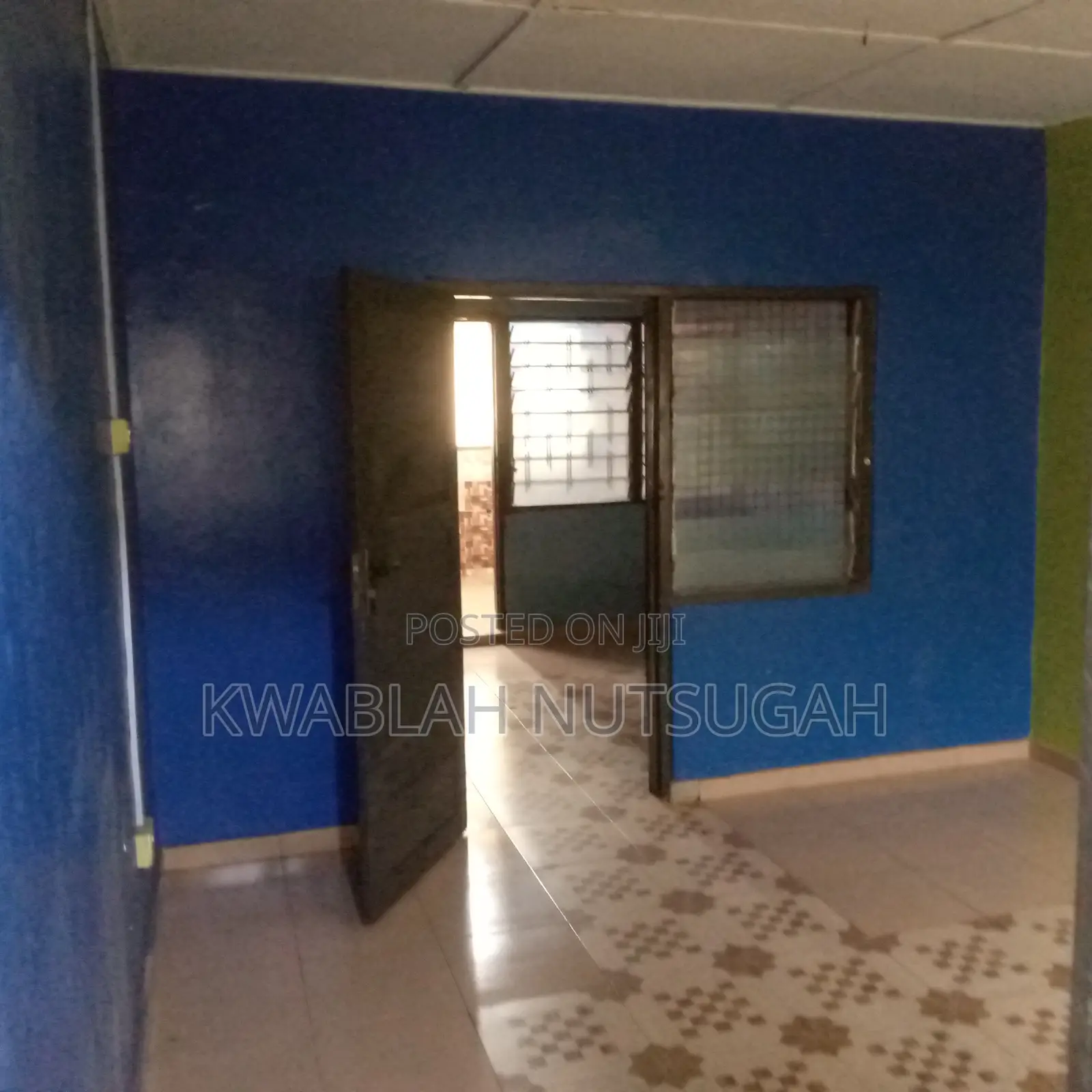 1bdrm Room & Parlour in Buade for rent