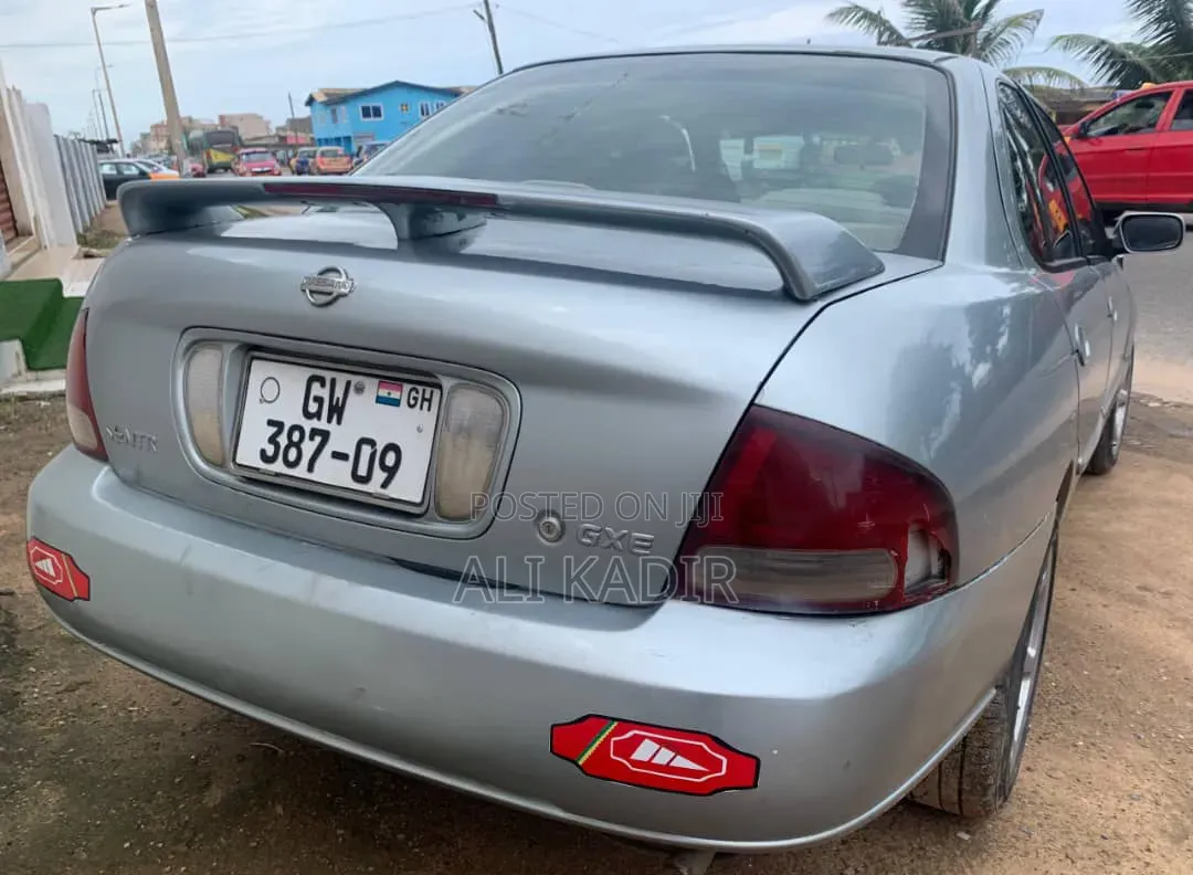 Nissan Sentra 2007 Silver