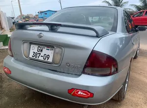 Nissan Sentra 2007 Silver