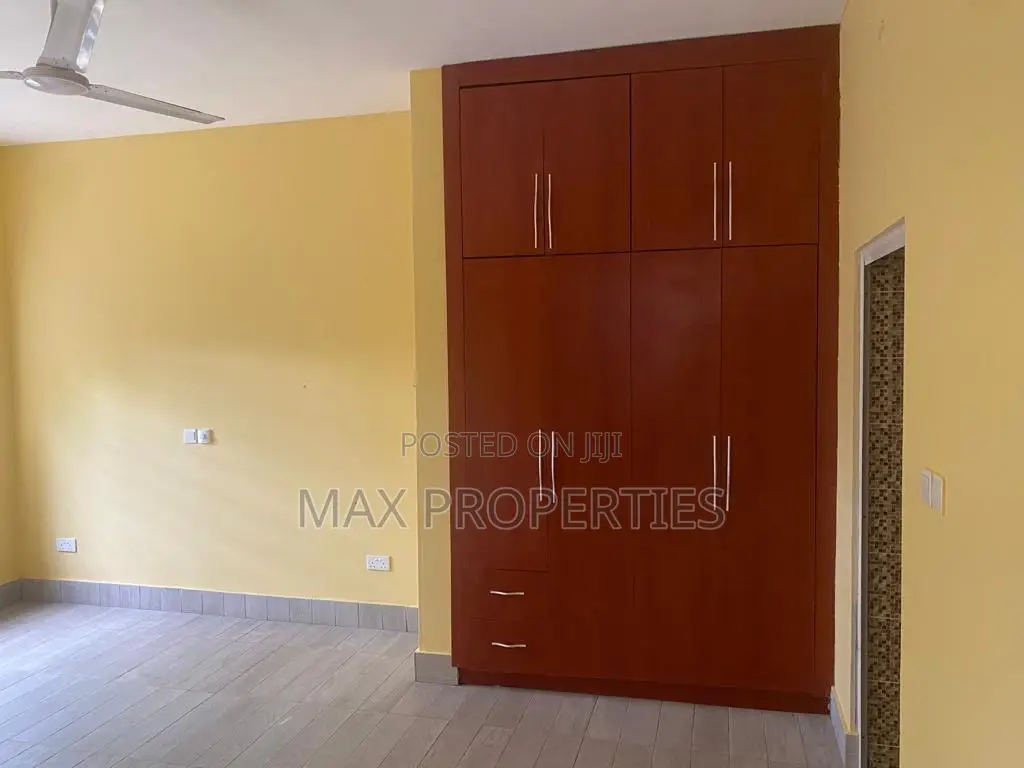 1bdrm Apartment in Dome for rent