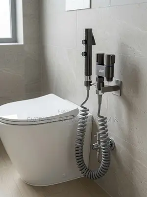 Shataf (Handheld Bidet Sprayer)