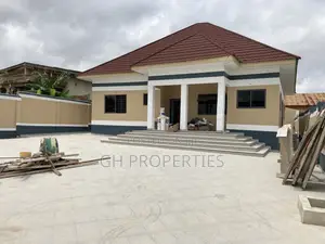 4bdrm House in Daban, Kumasi Metropolitan for sale