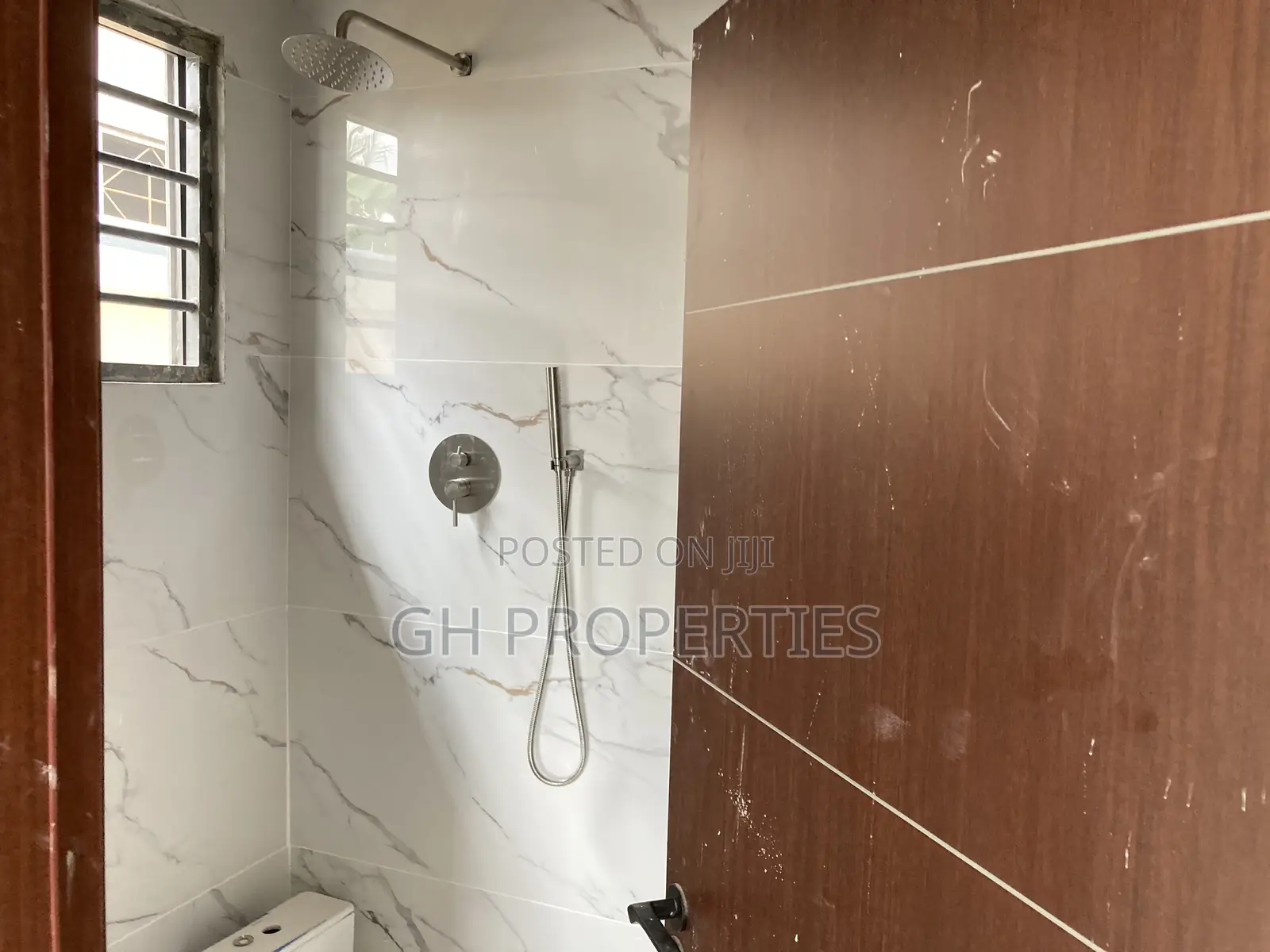 4bdrm House in Daban, Kumasi Metropolitan for sale