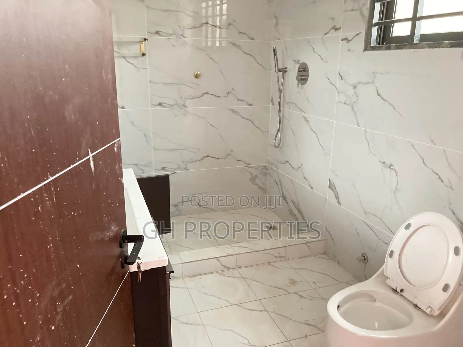 4bdrm House in Daban, Kumasi Metropolitan for sale