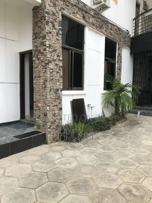 2bdrm Apartment in H.O.G Agency, Old Town for rent
