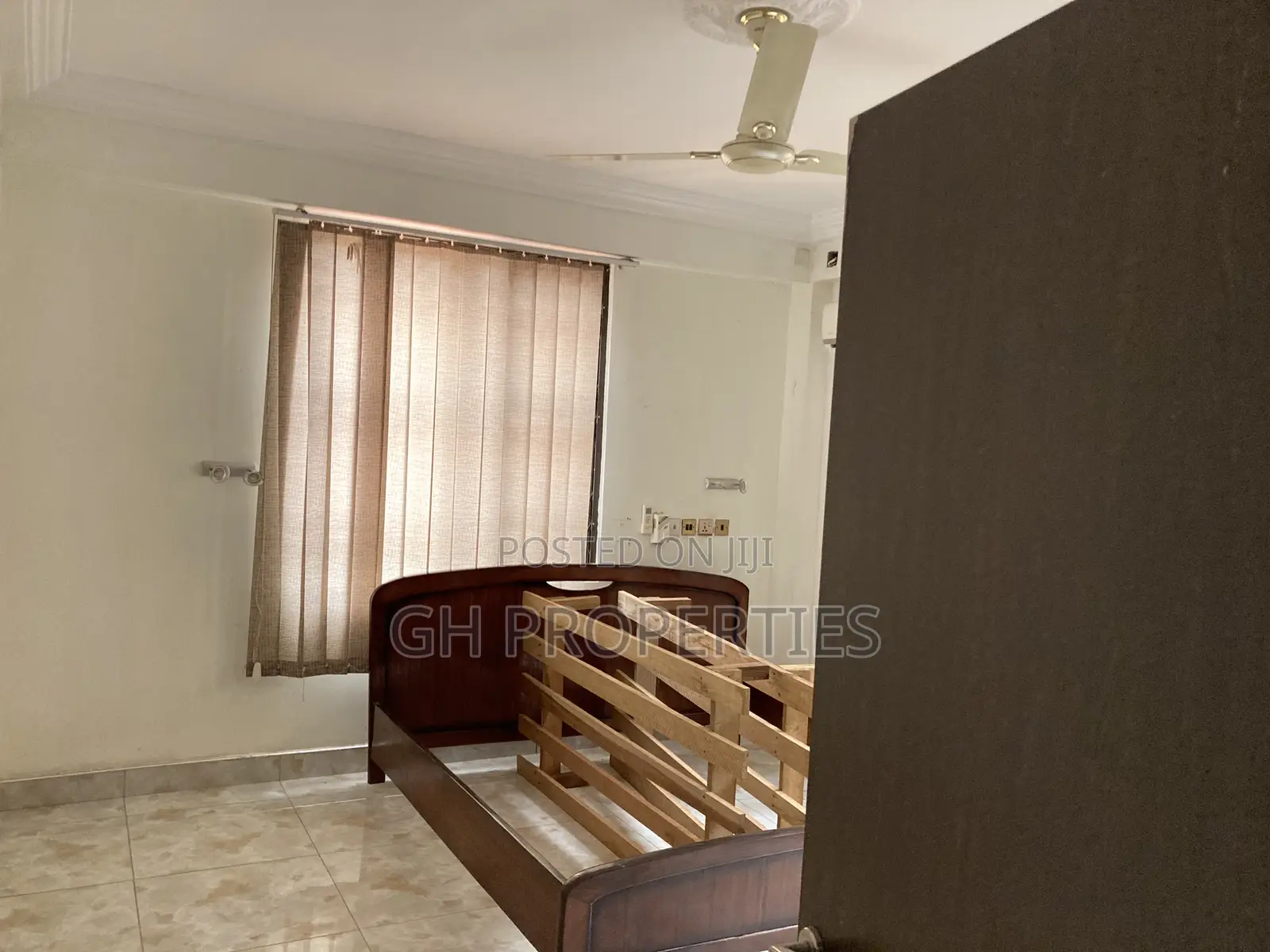 5bdrm Mansion in Ahodwo Daban., Kumasi Metropolitan for sale