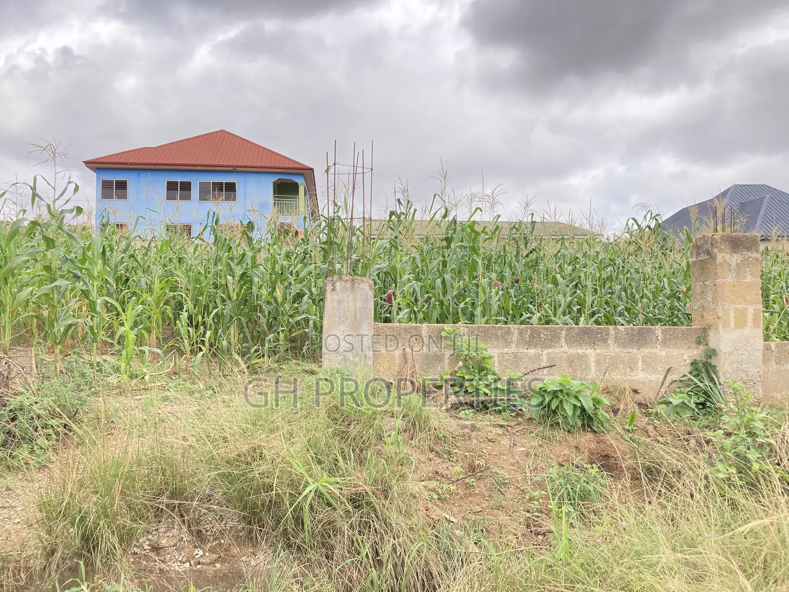 One Plot for Sale at Daban Anyinem.
