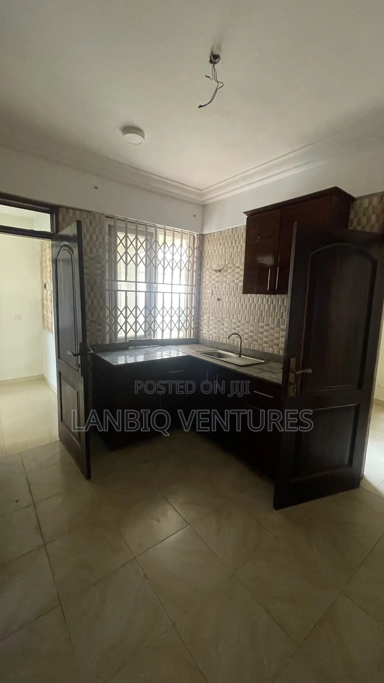 3bdrm Apartment in Ofankor for rent