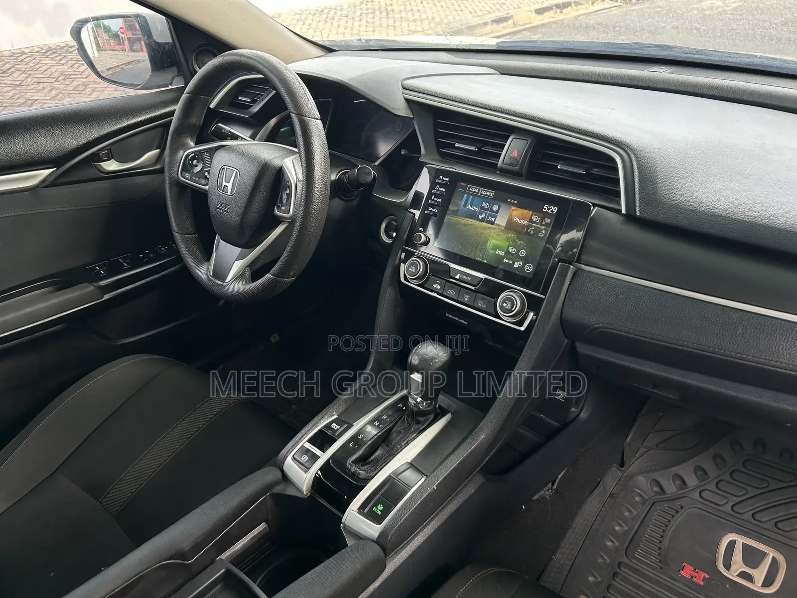 Honda Civic 2017 White