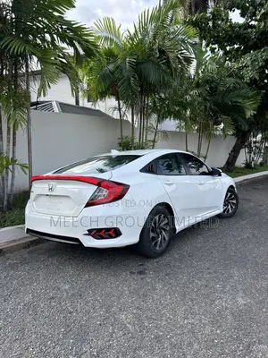 Honda Civic 2017 White