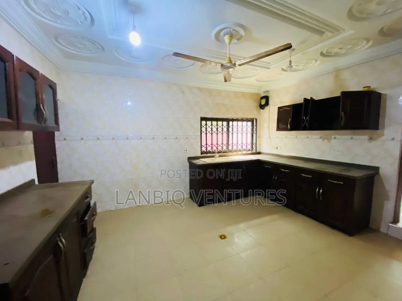 4bdrm House in East Legon for sale