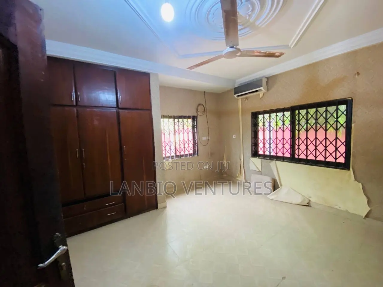 4bdrm House in East Legon for sale