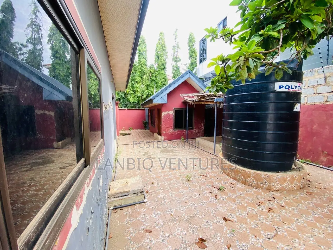 4bdrm House in East Legon for sale