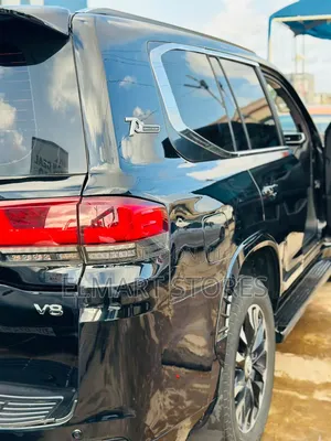 Toyota Land Cruiser 2017 Black