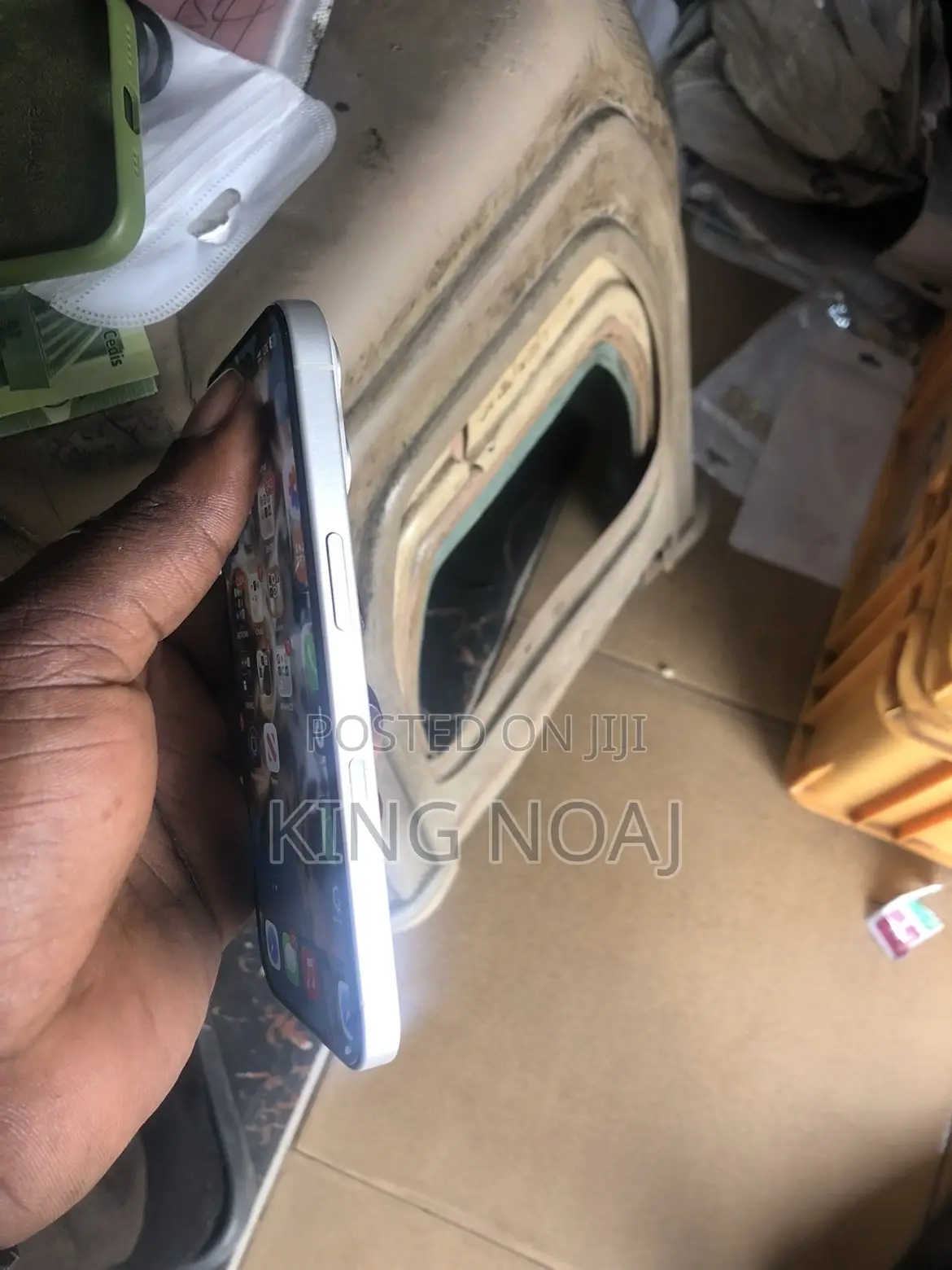 Apple iPhone 16 256 GB White