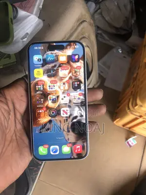 Apple iPhone 16 256 GB White