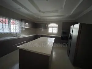 5bdrm House in Unique Key Agency, East Legon for rent