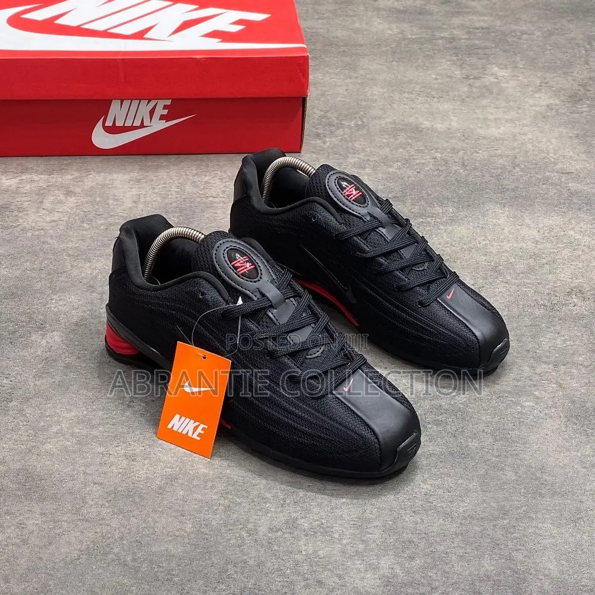 Nike WMNS Shox Z Sneakers Black/White