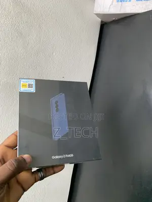 New Samsung Galaxy Z Fold6 256 GB Black