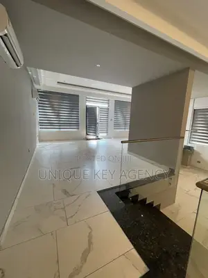 5bdrm House in Unique Key Agency, East Legon for rent