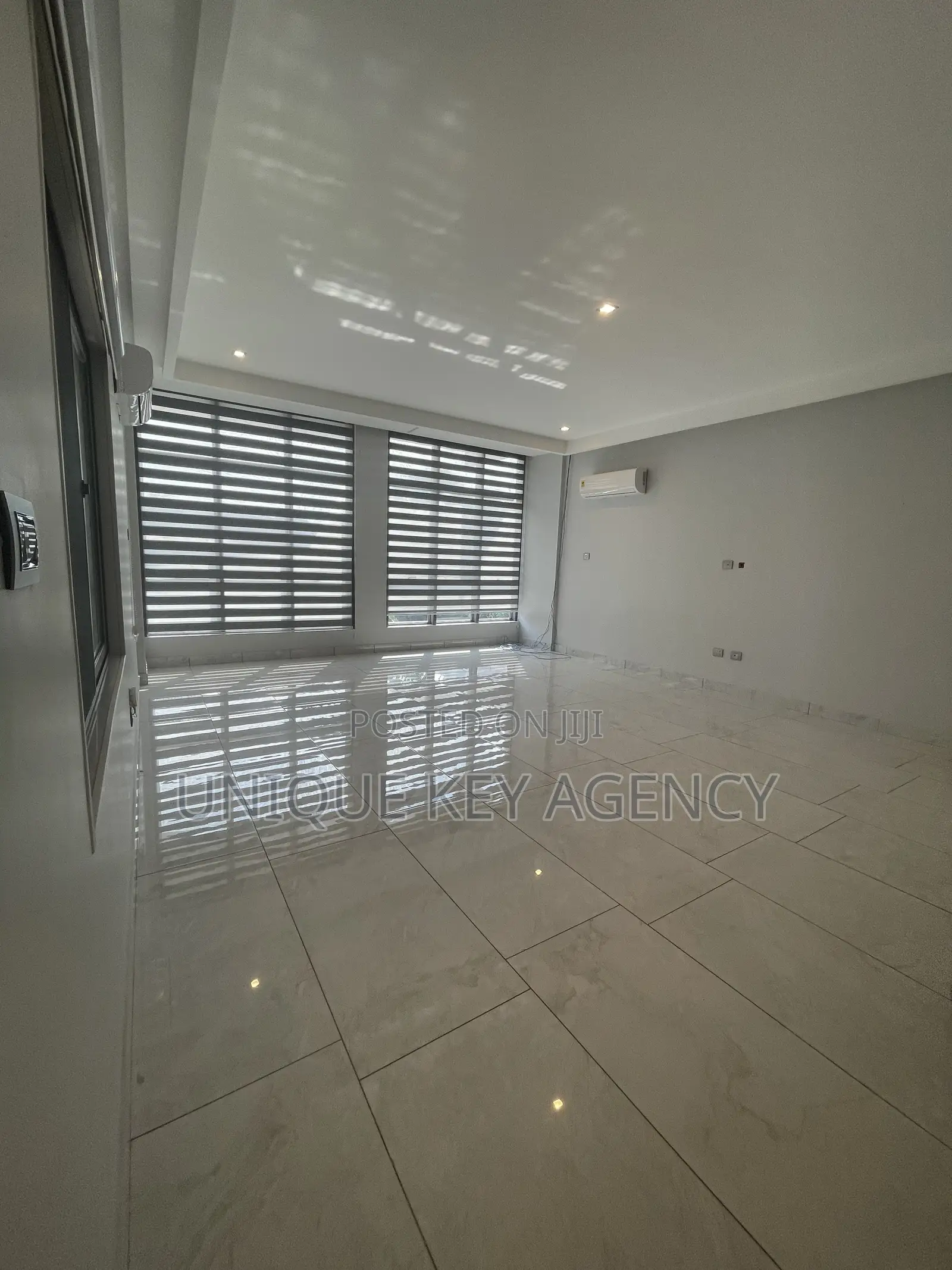 5bdrm House in Unique Key Agency, East Legon for rent