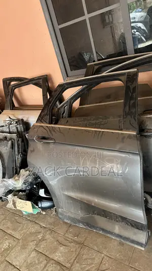 Ford Edge 2015 Doors Available as Seen