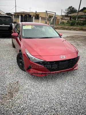 Hyundai Elantra Limited 2022 Red