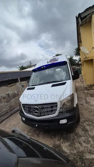 New Mercedes-Benz Sprinter 2019 White