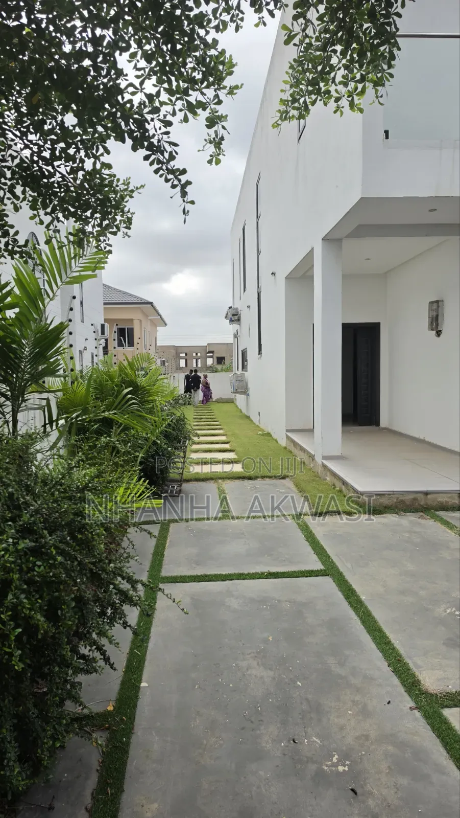 4bdrm House in Community 24, Sakumono for rent