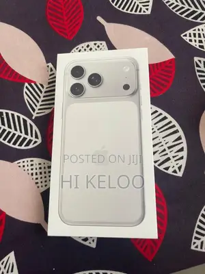 New Apple iPhone 17 Pro Max 256 GB White