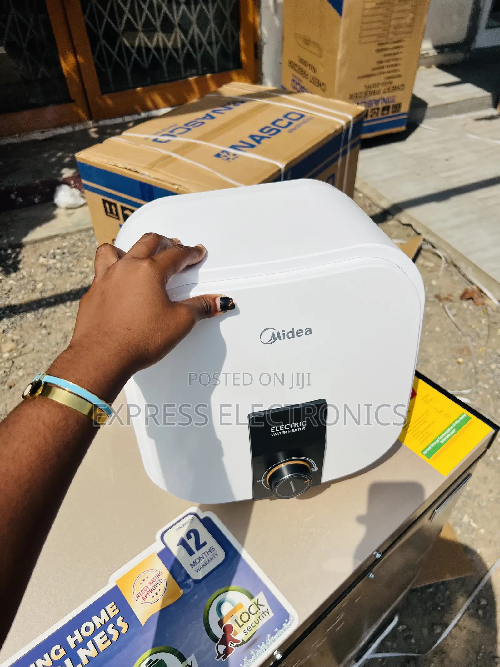 Brave New Midea 30l Square Electric Water Heater 2000w [D30-20vd]